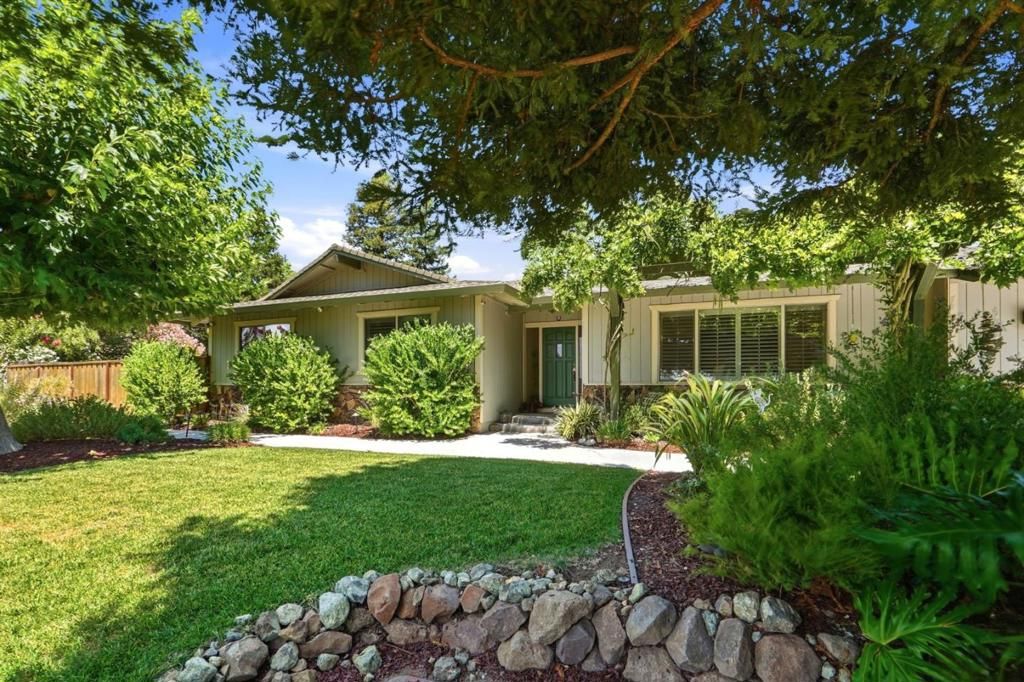 Image 2 of property listing at 17200 Oak Leaf Drive, Morgan Hill, CA 95037