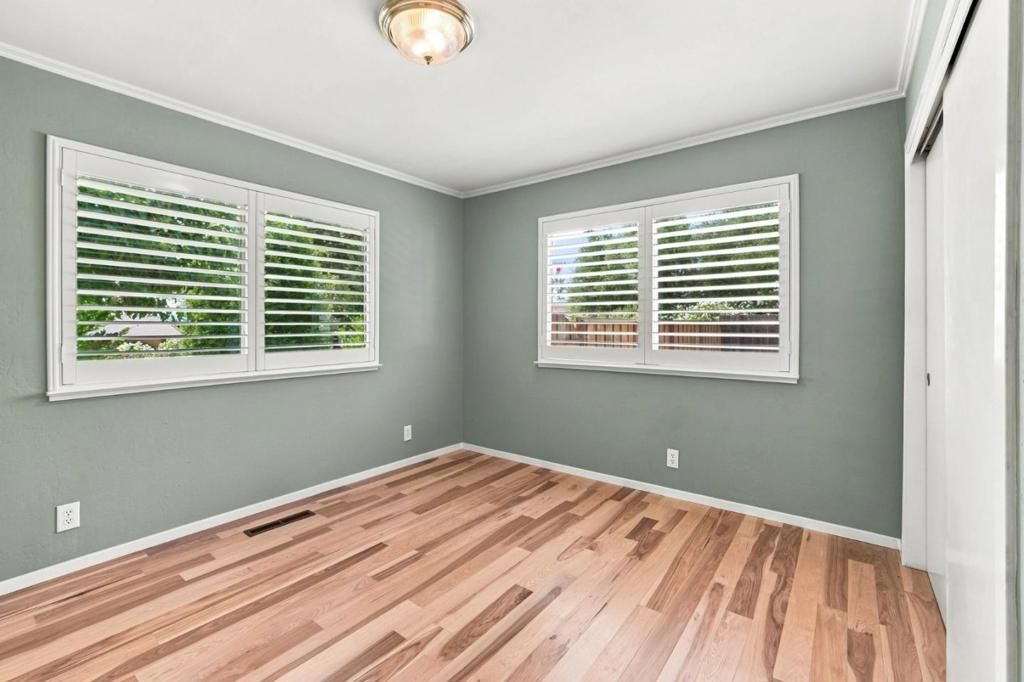 Image 20 of property listing at 17200 Oak Leaf Drive, Morgan Hill, CA 95037