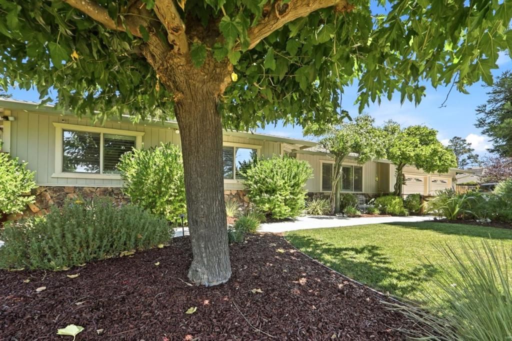 Image 3 of property listing at 17200 Oak Leaf Drive, Morgan Hill, CA 95037