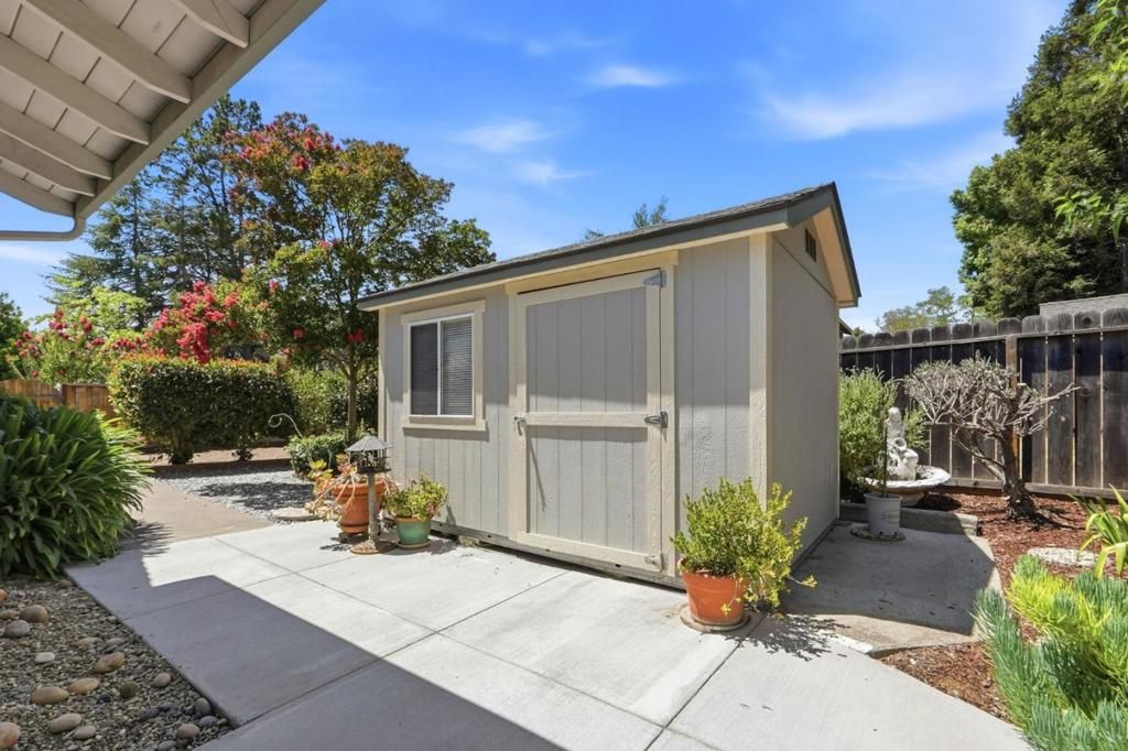 Image 34 of property listing at 17200 Oak Leaf Drive, Morgan Hill, CA 95037
