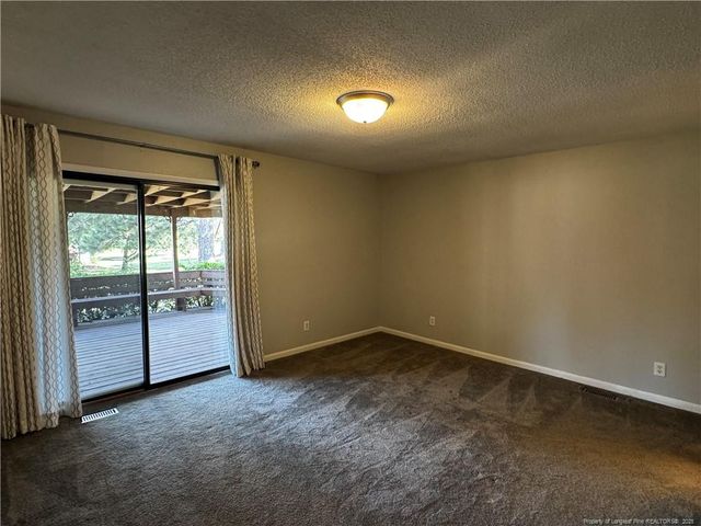 6739 Irongate Drive B, Fayetteville, NC 28306