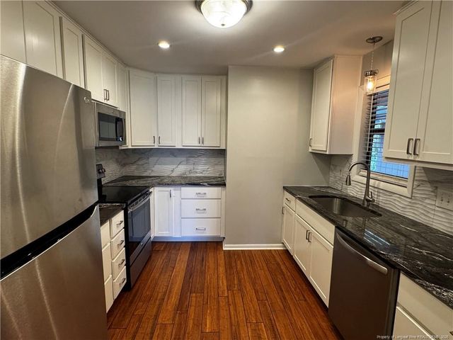 6739 Irongate Drive B, Fayetteville, NC 28306