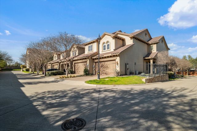 14739 Stanford Court, Addison, TX 75254