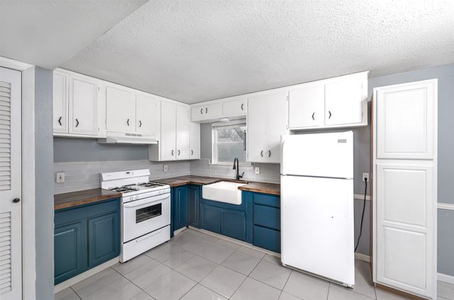 4117 Field Street, Haltom City, TX 76117