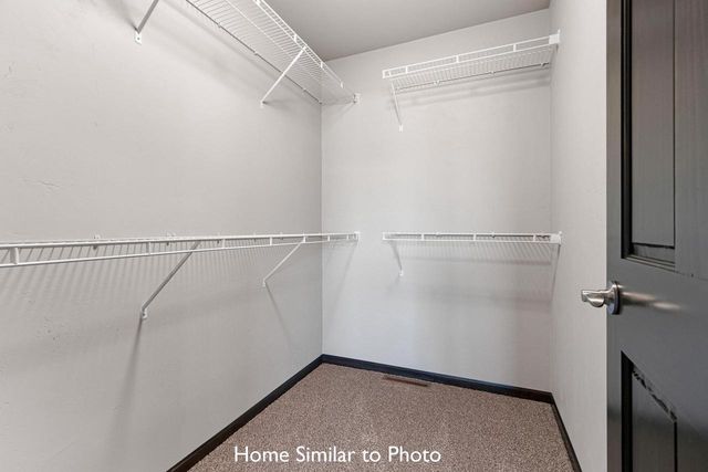 1760 BETTY JEAN LANE, Green Bay, WI 54313