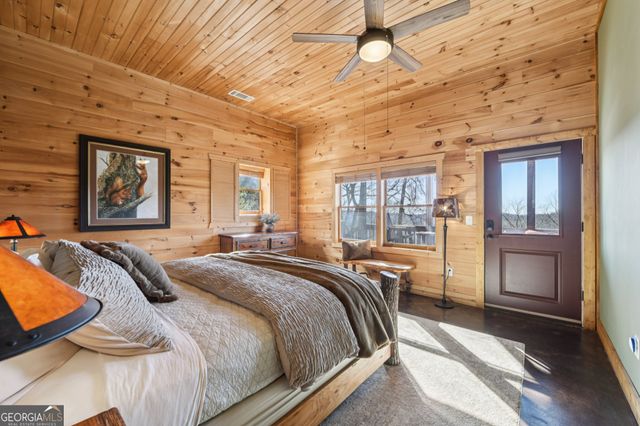 232 RANCH MOUNTAIN Drive, Dahlonega, GA 30533