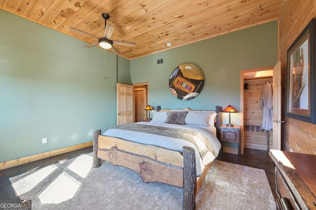 232 RANCH MOUNTAIN Drive, Dahlonega, GA 30533