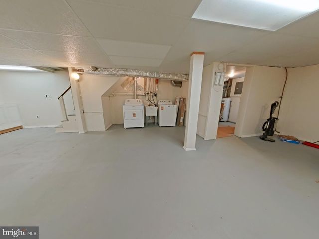 1335 ELSON RD, Brookhaven, PA 19015