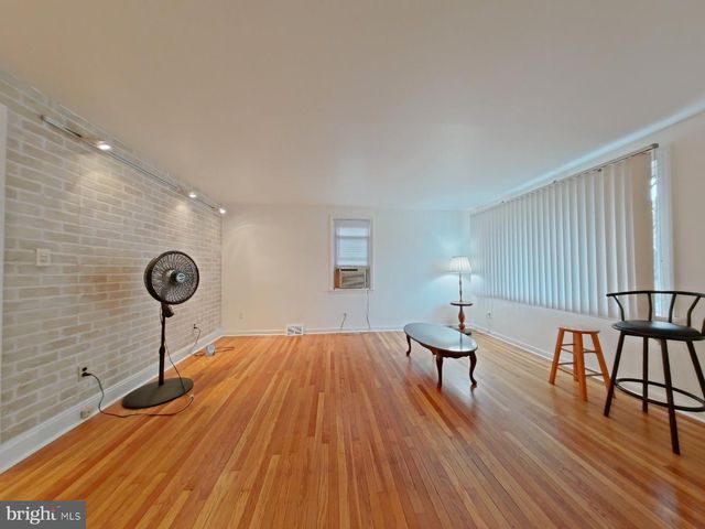 1335 ELSON RD, Brookhaven, PA 19015