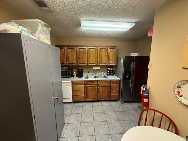 331 N Gun Barrel Lane, Gun Barrel City, TX 75156