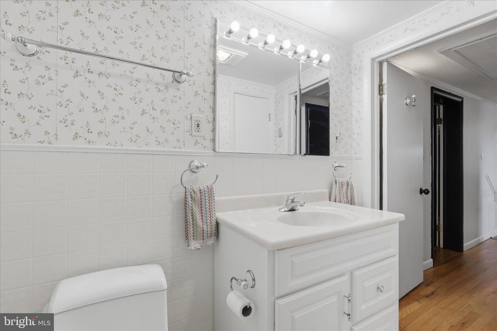 Image 19 of property listing at 603 W B ST, Brunswick, MD 21716