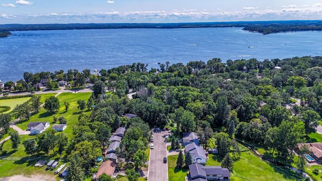 1346 Lori Avenue, Detroit Lakes, MN 56501