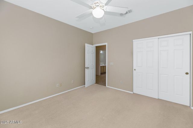 4860 S SPRINGS Drive, Chandler, AZ 85249