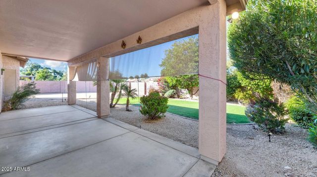4860 S SPRINGS Drive, Chandler, AZ 85249