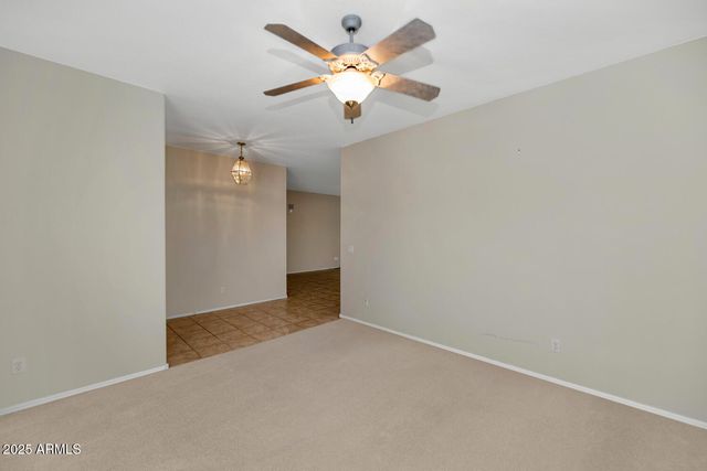 4860 S SPRINGS Drive, Chandler, AZ 85249