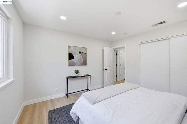 965 Collins Court, Hayward, CA 94544