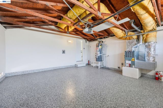 965 Collins Court, Hayward, CA 94544