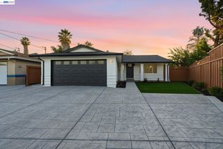 965 Collins Court, Hayward, CA 94544