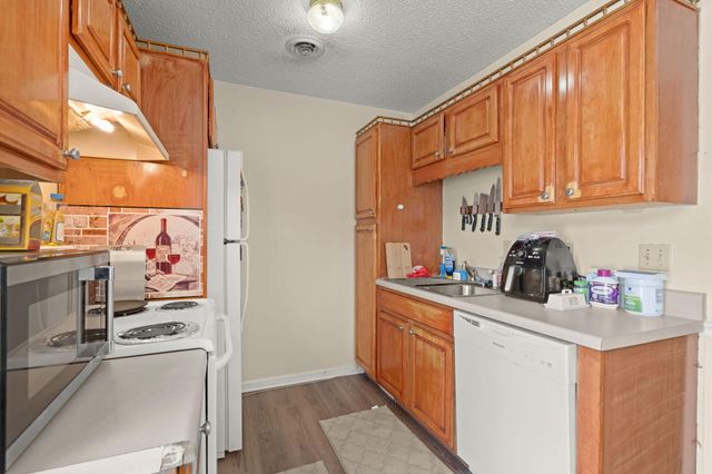 111 Elmwood Avenue C, Ladson, SC 29456
