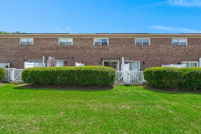 111 Elmwood Avenue C, Ladson, SC 29456