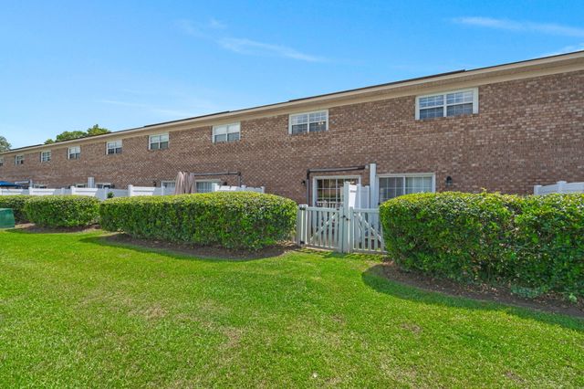 111 Elmwood Avenue C, Ladson, SC 29456