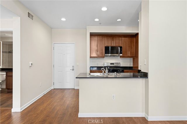 2434 Scholarship, Irvine, CA 92612