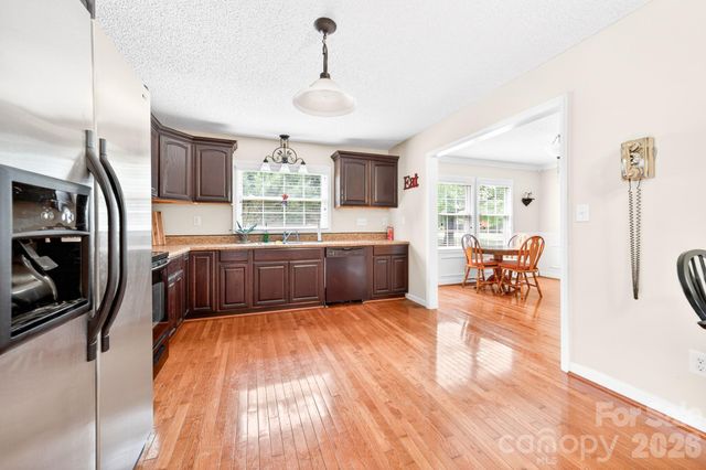 206 Eagle Road, Belmont, NC 28012