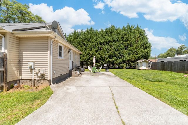 206 Eagle Road, Belmont, NC 28012