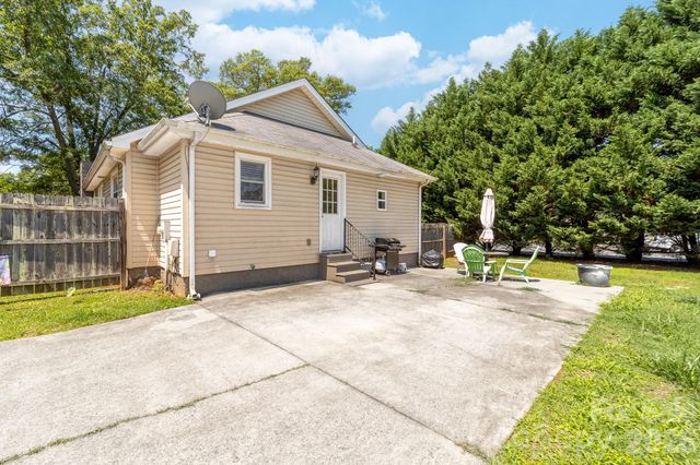 206 Eagle Road, Belmont, NC 28012