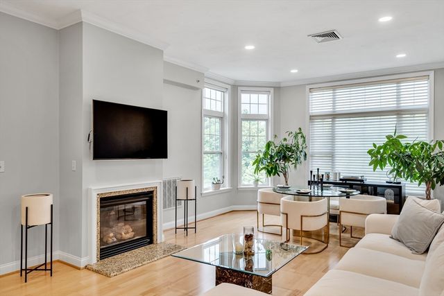 295 Salem St 99, Woburn, MA 01801