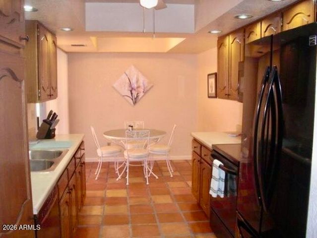 4303 E CACTUS Road 117, Phoenix, AZ 85032