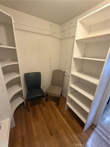 7420 Hesperia, Reseda, CA 91335