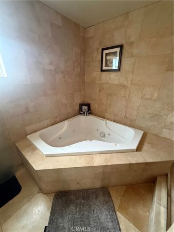 7420 Hesperia, Reseda, CA 91335