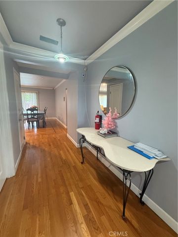 7420 Hesperia, Reseda, CA 91335