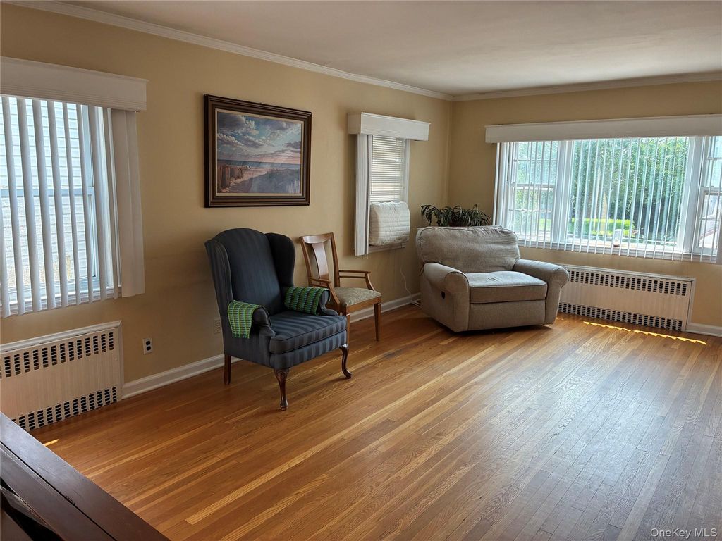 553 W Beech Street, Long Beach, NY 11561 — photo 5