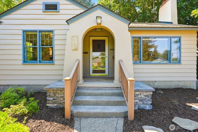 702 E 3rd Avenue, Ellensburg, WA 98926
