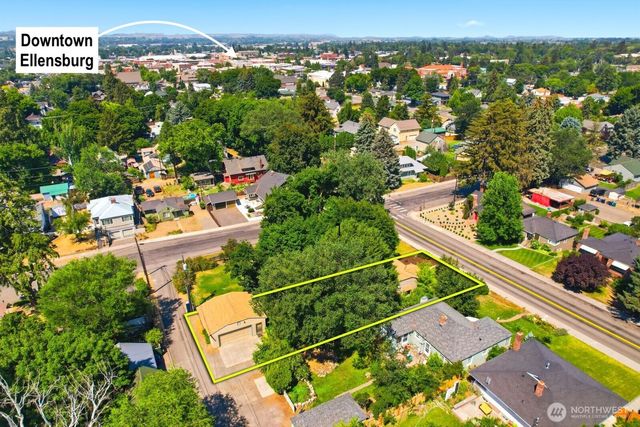 702 E 3rd Avenue, Ellensburg, WA 98926