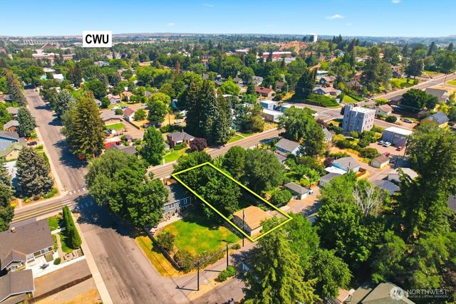 702 E 3rd Avenue, Ellensburg, WA 98926