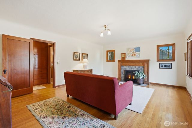 702 E 3rd Avenue, Ellensburg, WA 98926