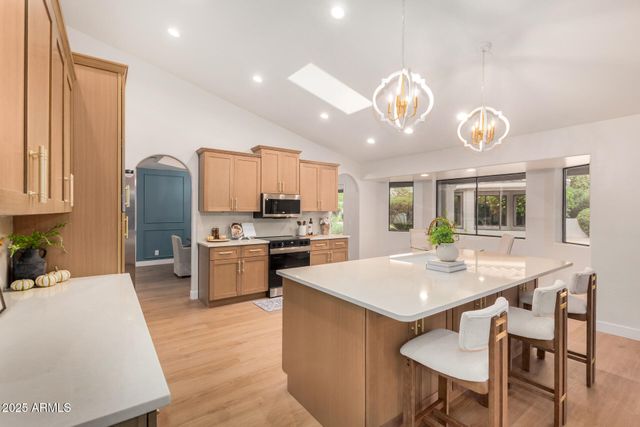 7722 W MICHIGAN Avenue, Glendale, AZ 85308