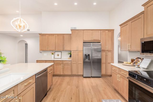 7722 W MICHIGAN Avenue, Glendale, AZ 85308