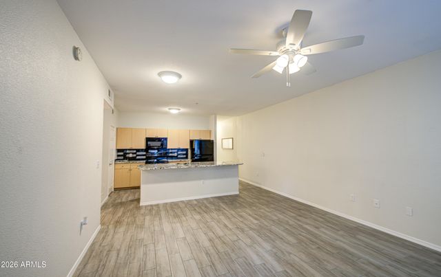 18416 N CAVE CREEK Road 1019, Phoenix, AZ 85032