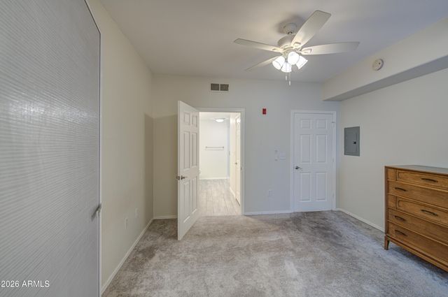 18416 N CAVE CREEK Road 1019, Phoenix, AZ 85032