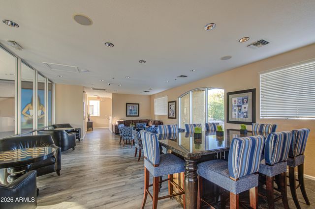 18416 N CAVE CREEK Road 1019, Phoenix, AZ 85032