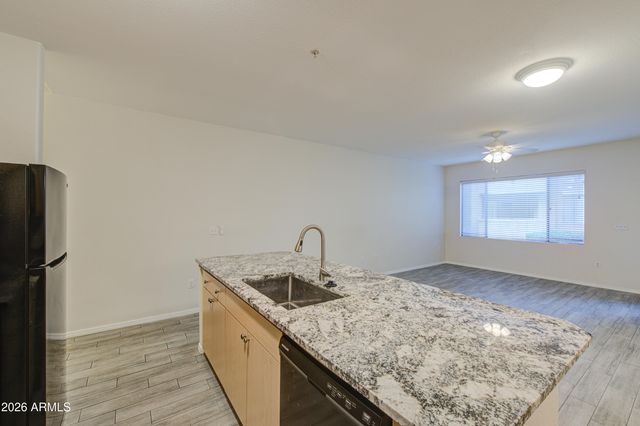 18416 N CAVE CREEK Road 1019, Phoenix, AZ 85032