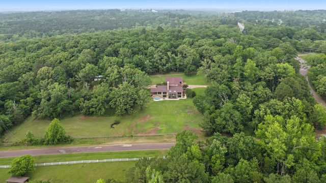 13610 CR 283 N, Whitehouse, TX 75791