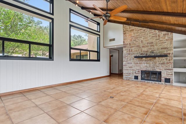 13610 CR 283 N, Whitehouse, TX 75791