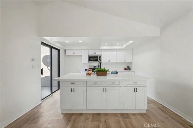 17333 Brookhurst A8, Fountain Valley, CA 92708