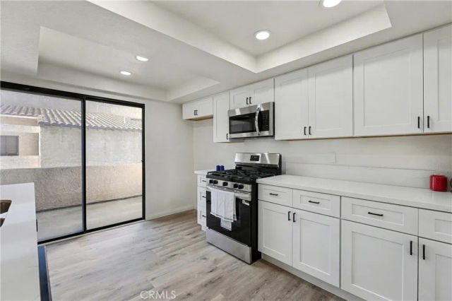 17333 Brookhurst A8, Fountain Valley, CA 92708