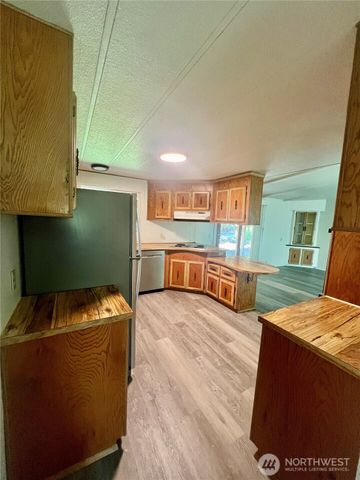 271 A Highway 20, Tonasket, WA 98855